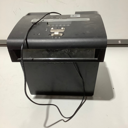 253 - Fellowes P-48C paper & credit card shredder