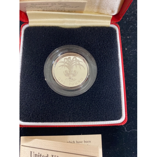 64B - Royal mint silver proof piedfort one pond coin 1985