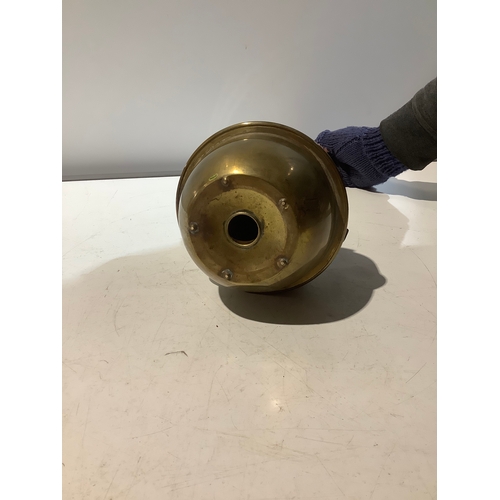 39 - Brass oil lamp with glass chimney