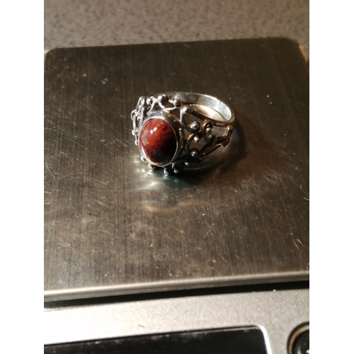 28A - Silver ring set with large single red gemstone 4.0 grams Size N