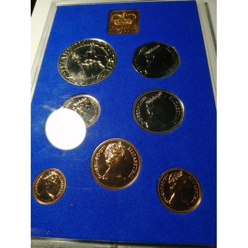 34A - 1977 proof set 50p to 1p (7 coins)