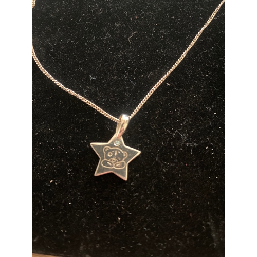 57A - Silver 925 necklace with star pendant depicting a teddy bear - 3.6g