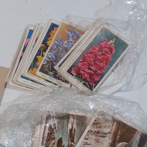 95 - Quantity of vintage cigarette cards including wills and others. Not complete sets