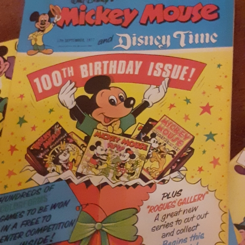 135A - Vintage Mickey Mouse comics 1970s.  Consecutive numbers 91 to 100

There may be some hand written pr... 