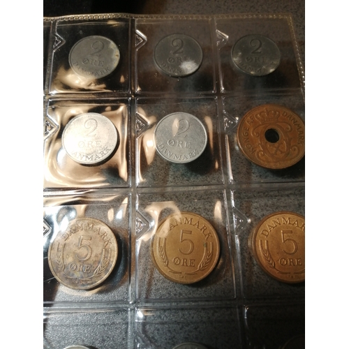 32A - Large collection of Danish coinage (67 coins)