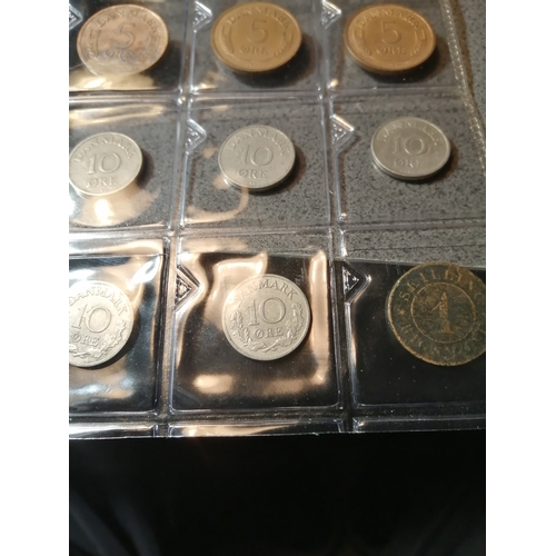 32A - Large collection of Danish coinage (67 coins)