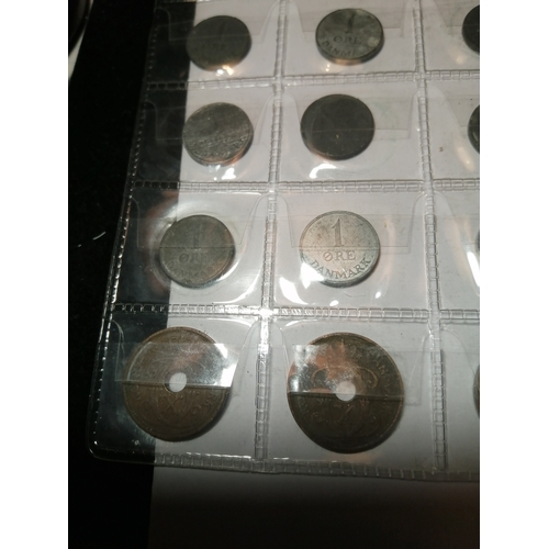 32A - Large collection of Danish coinage (67 coins)