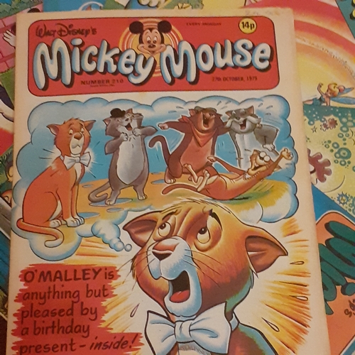 185A - Vintage Mickey Mouse comics 1970s.  Consecutive numbers 201 to 210

There may be some hand written p... 