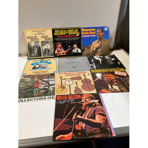 290 - LP's - mainly country and western Willie Nelson etc