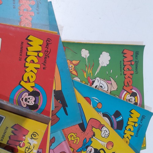 10A - Quantity of vintage Mickey Mouse comics 1970s numbers 15 to 50 with numbers 46, 19, 20 and 21 missin... 