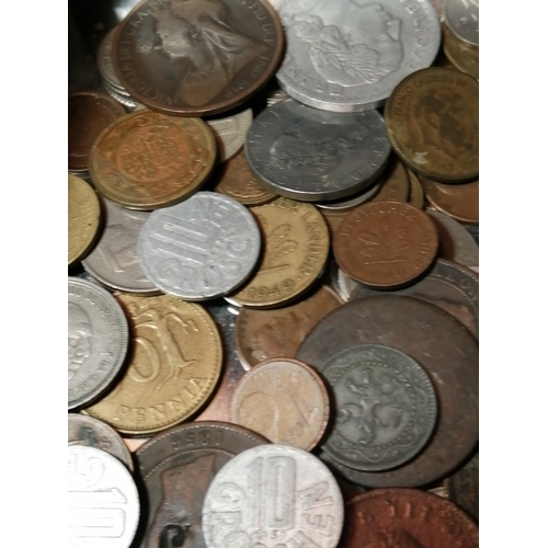 39A - Large tin of mixed coinage (silver noted)