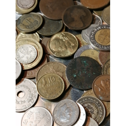 39A - Large tin of mixed coinage (silver noted)