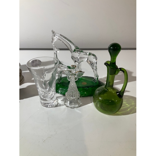 26 - Quantity of glassware inc French lead Crystal
Giraffe