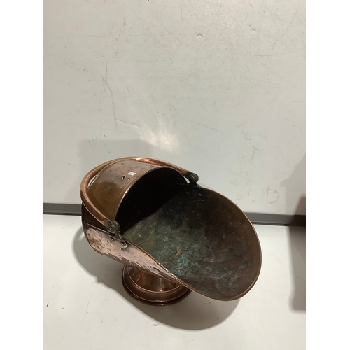 86 - Copper coal scuttle