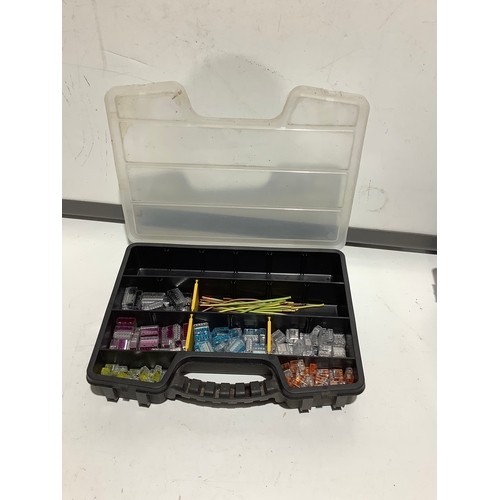 503 - Storage box of electrical wagos