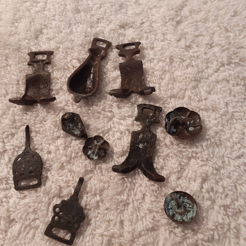 7 - Small items from metal detection find. Interesting lot. No details of exactly what they are