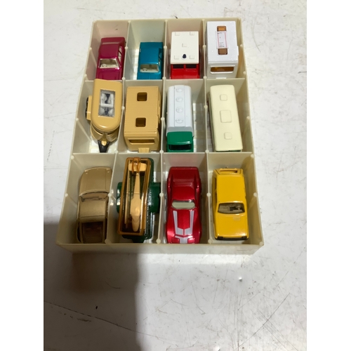 90 - Tray of unplayed Lesley Matchbox super fast cars