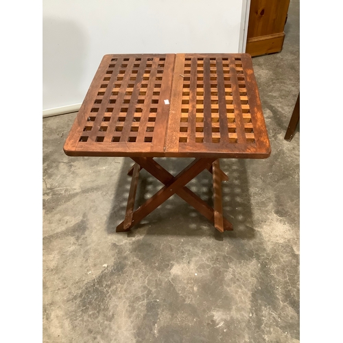 343 - Pop up wooden garden table 20