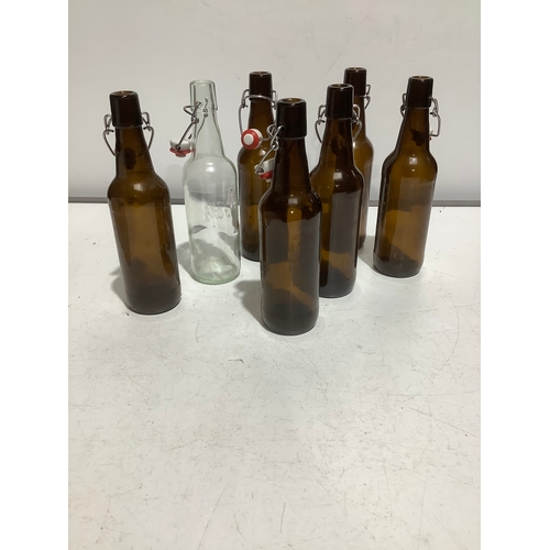 501 - 7 glass beer bottles