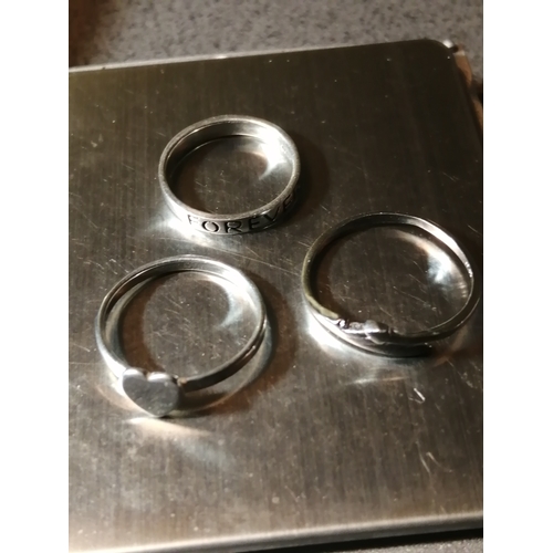 23A - 3 x silver rings 4.04 grams Size J, K and N