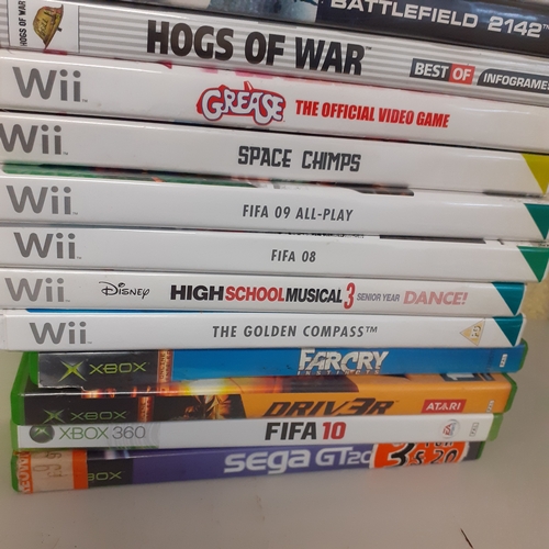 14 - Quantity of 25 games for Wii, XBox and PC. A wide range of genre