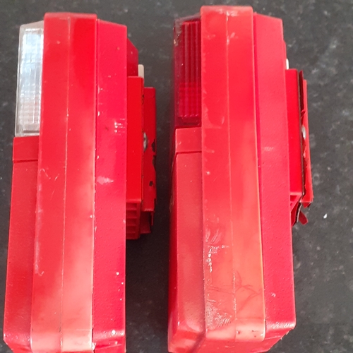 61 - Pair of original Royal Mail bicycle lights, front and back. Good condition but untested.