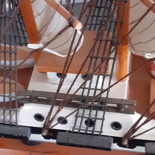 135 - Model ship. French galleon Honfleur. Great detail. No damage