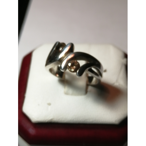 25A - Silver ring set with 2 yellow gemstones 4.82 grams Size N