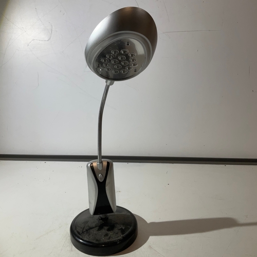 81 - Student / craft desk light