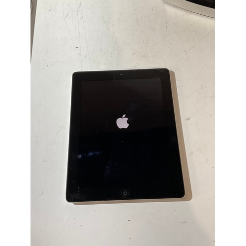 170 - Apple iPad A1395, 8GB, reset ready for use