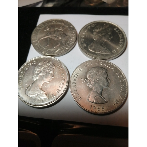 31A - 4 x English crowns and a decimal day coin set