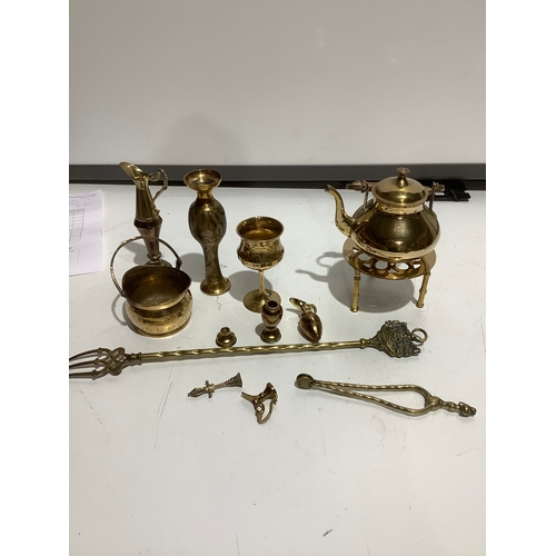 33 - Mixed brass lot inc jugs, pokers, tweezers etc