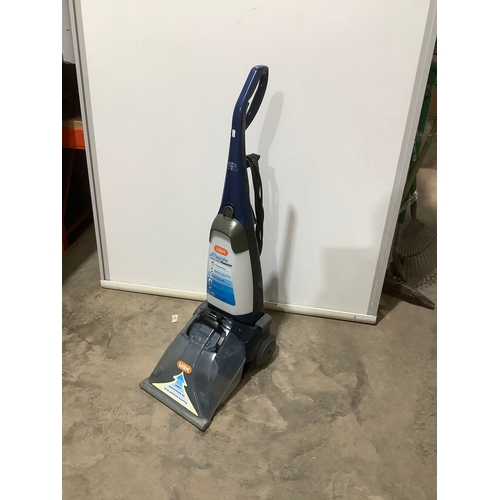 272 - Vax rapide carpet cleaner