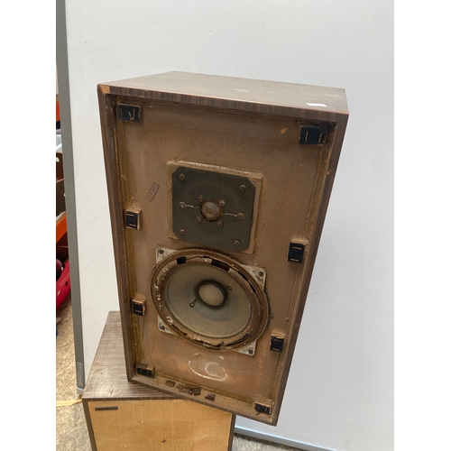 269 - Pair of Videoton Midimax D204E speakers as spares