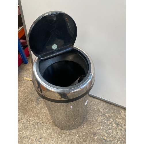 281 - Chromed push top bin