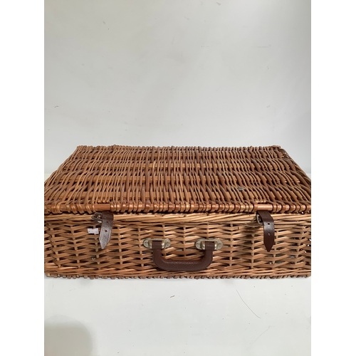 326 - Optima made exclusively for the John Lewis partnership lovely picnic basket including contents