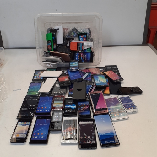 5 - Large quantity of dummy mobile phones. Shop use, display or toys