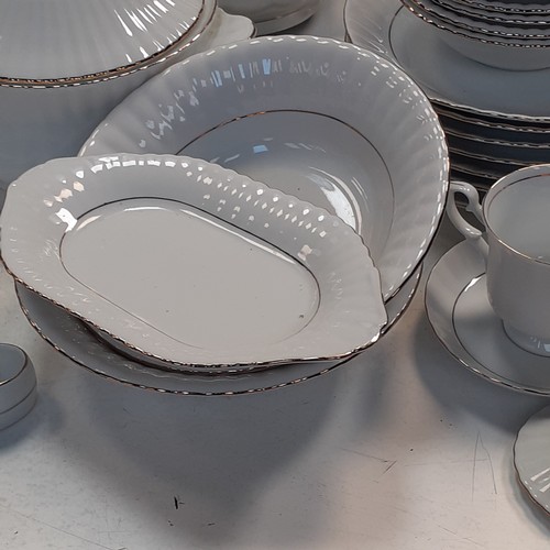 510 - Large selection of Chodziez dinner service and tea set. Good condition with no damage