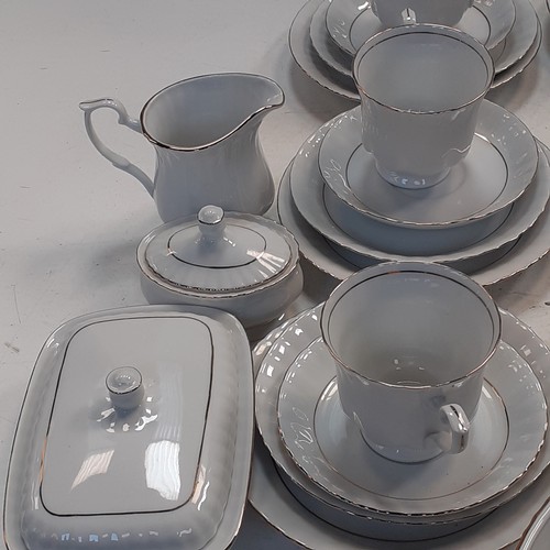 510 - Large selection of Chodziez dinner service and tea set. Good condition with no damage