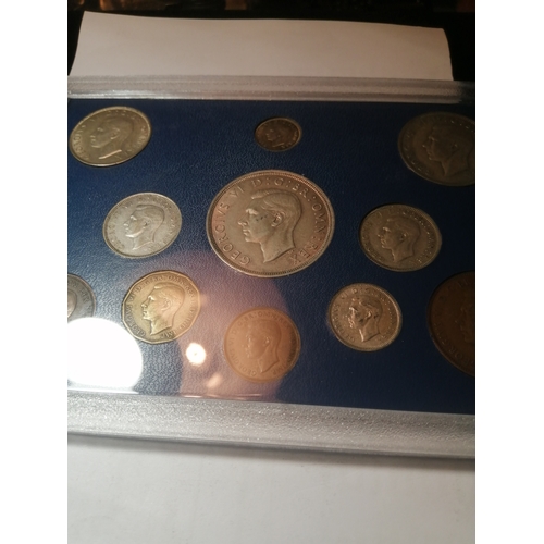 32A - Coinage of George VI Crown to farthing (11 coins) includes 1937 crown (total weight approximately 68... 