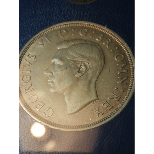 32A - Coinage of George VI Crown to farthing (11 coins) includes 1937 crown (total weight approximately 68... 