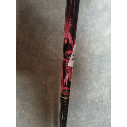 173 - Full size cue signed by John Parrott