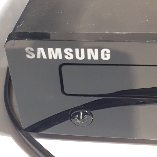 25A - Samsung BD - P1500 Blueray disc player. Working condition