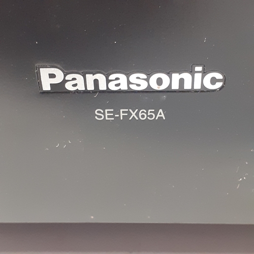 20A - Panasonic wireless speaker system receiver. Model SE-FX65A. Clean condition. Working