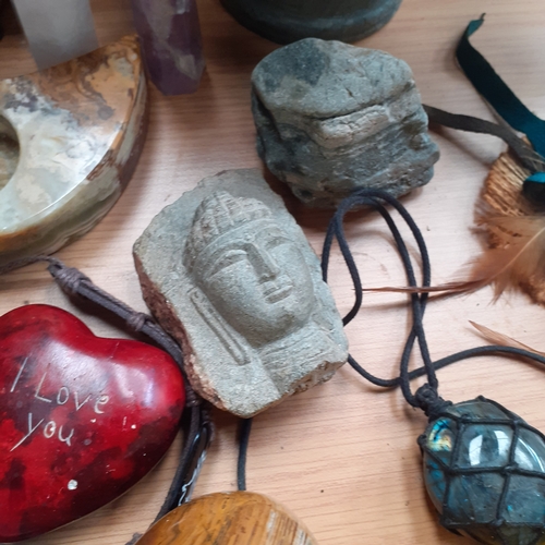 16 - Collectible lot of various rock, decorative, tealight holders and other collectables. Interesting lo... 