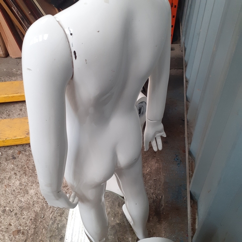 21 - Mannequins.  A boy and two busts. Good for purpose ...... light scratches/marks on surface