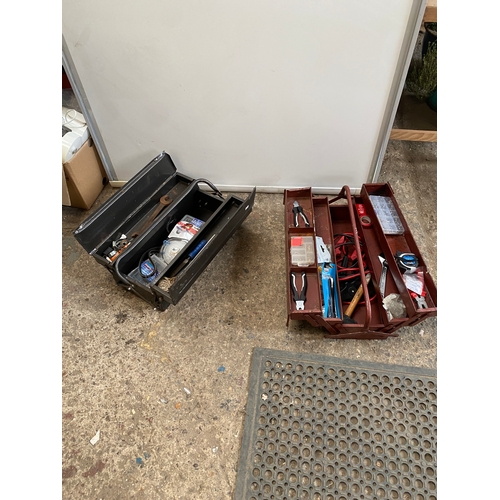 407 - 2x metal cantilever tool boxes with contents