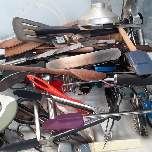 5 - Large quantity of mixed cutlery and cooking implements. Including measuring tools, knives, spatulas ... 