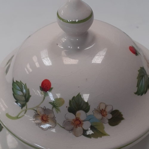 1 - James Kent, Old Foley, Strawberry pattern lidded ginger jar and trinket box. Very good, clean condit... 