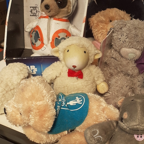 27 - A quantity of collectable bears including me to you, pooh bear, meerkats and more